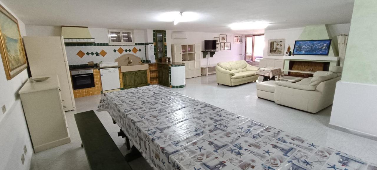 Orosei Re - Villa Aurora Rimedia A 50 Metri Dal Mare Экстерьер фото