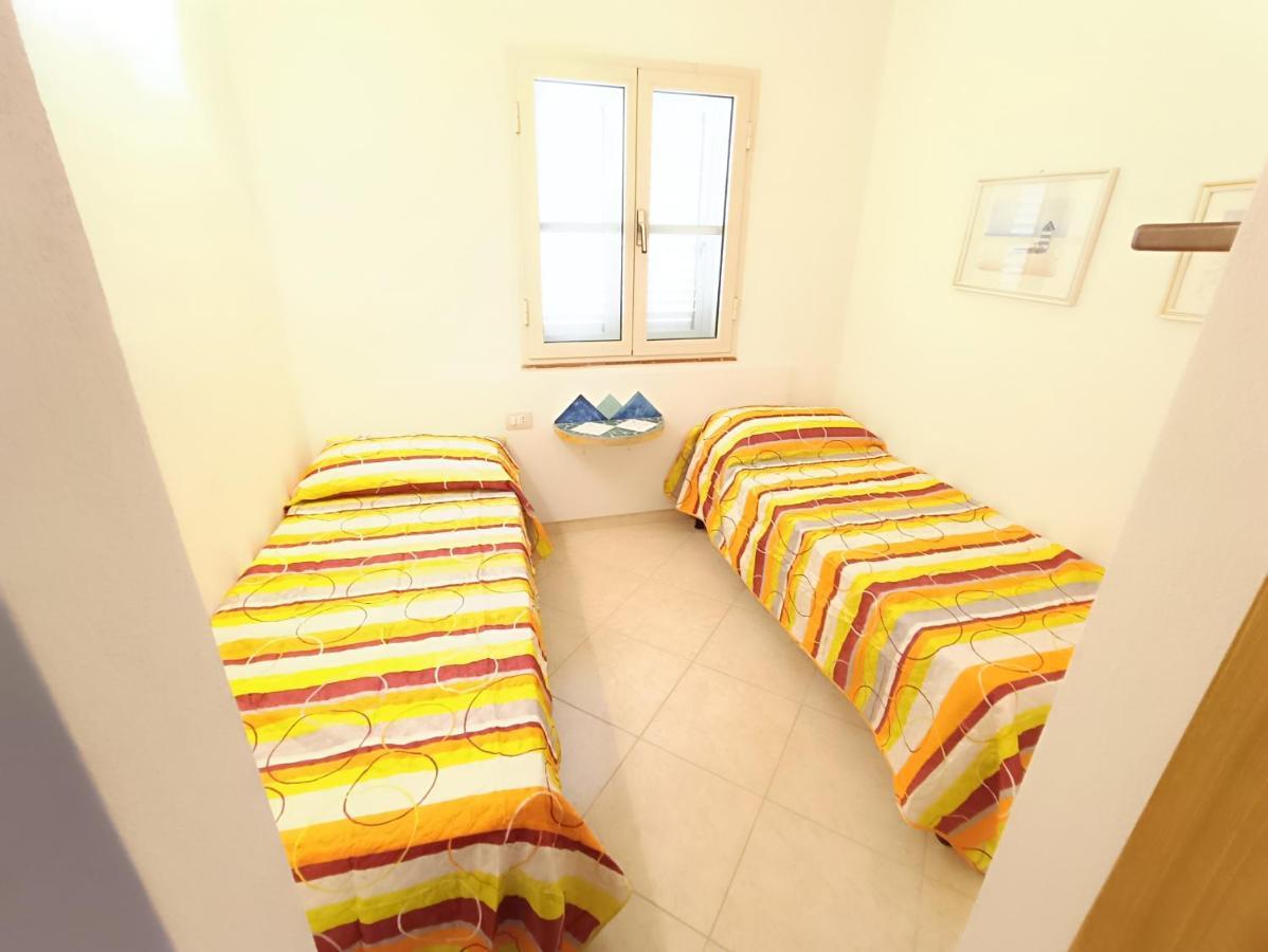 Orosei Re - Villa Aurora Rimedia A 50 Metri Dal Mare Экстерьер фото